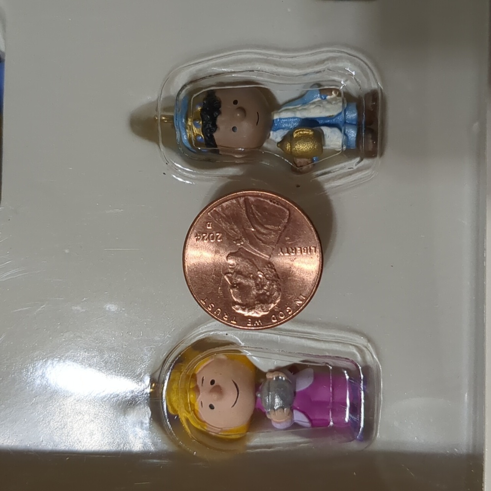 2006 Snoopy Peanuts Hallmark Christmas Pageant Miniature Collection Set NWT - Picture 9 of 10